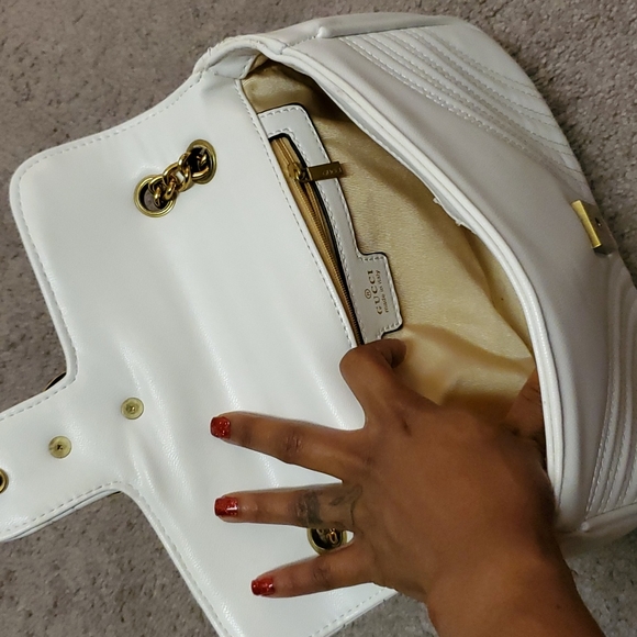 White and gold bag- read description - Picture 2 of 6
